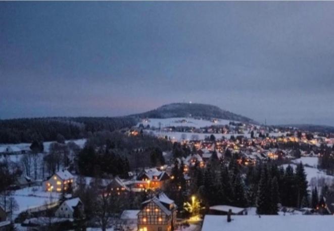 Gaestehaus Hutweide Otel Bärenstein Dış mekan fotoğraf